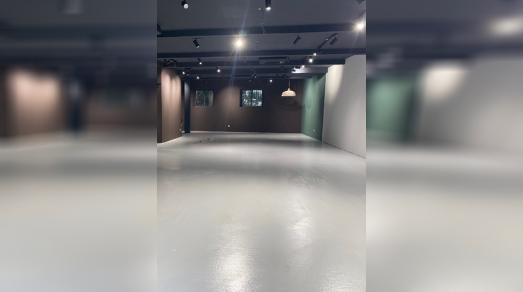 Ma-Cabane - Location Local commercial Villefranche-de-Lauragais, 200 m²