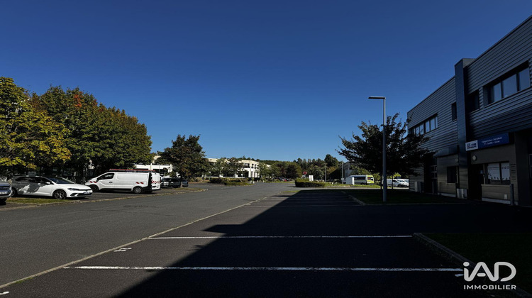 Ma-Cabane - Location Local commercial Villejust, 416 m²