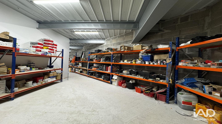 Ma-Cabane - Location Local commercial Villejust, 416 m²