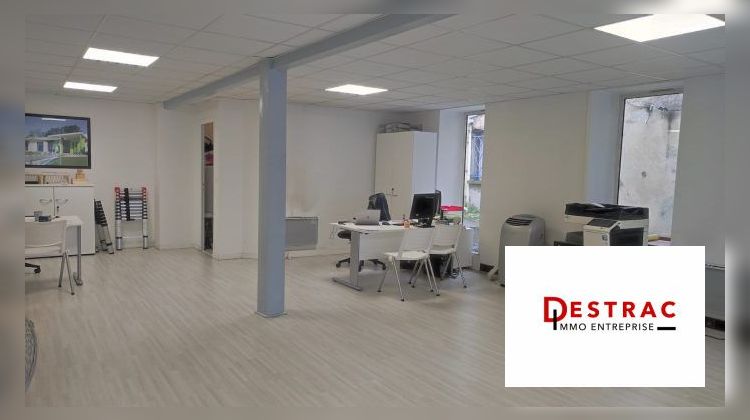 Ma-Cabane - Location Local commercial Villenave-d'Ornon, 175 m²