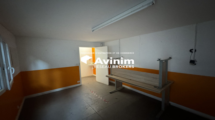 Ma-Cabane - Location Local commercial Villeneuve-la-Garenne, 270 m²