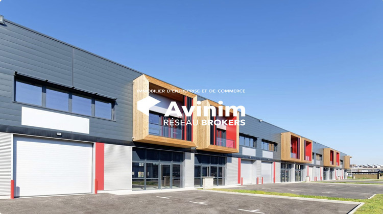 Ma-Cabane - Location Local commercial Villeneuve-lès-Avignon, 310 m²