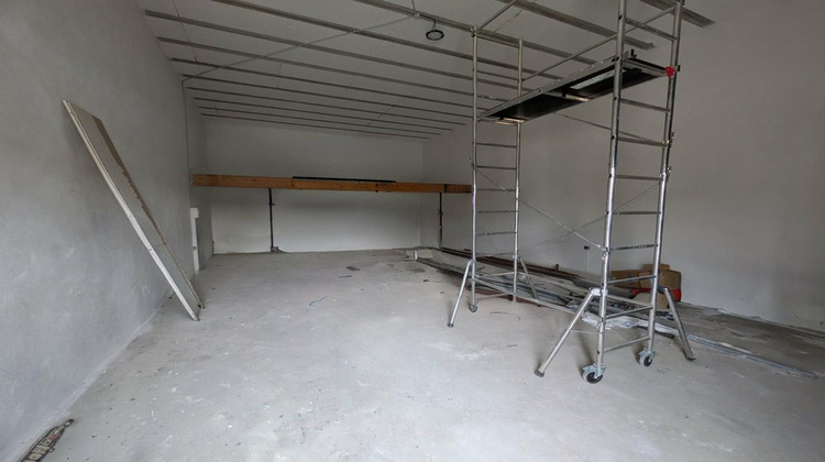 Ma-Cabane - Location Local commercial VILLENEUVE LES BEZIERS, 87 m²