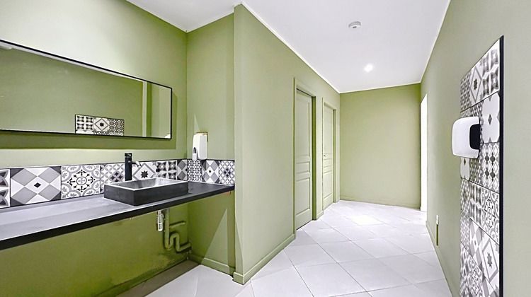 Ma-Cabane - Location Local commercial VILLENEUVE LES BEZIERS, 60 m²