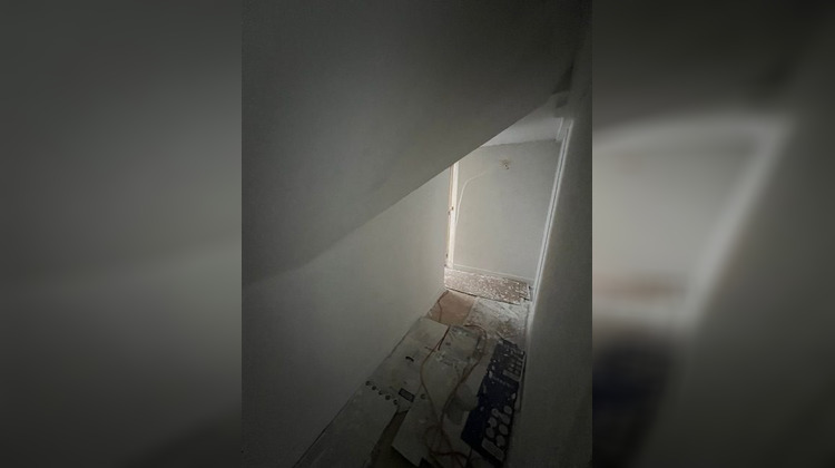 Ma-Cabane - Location Local commercial Villeneuve-Saint-Georges, 32 m²