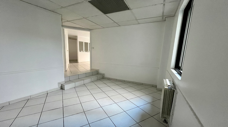 Ma-Cabane - Location Local commercial VILLENEUVE-SUR-LOT, 126 m²