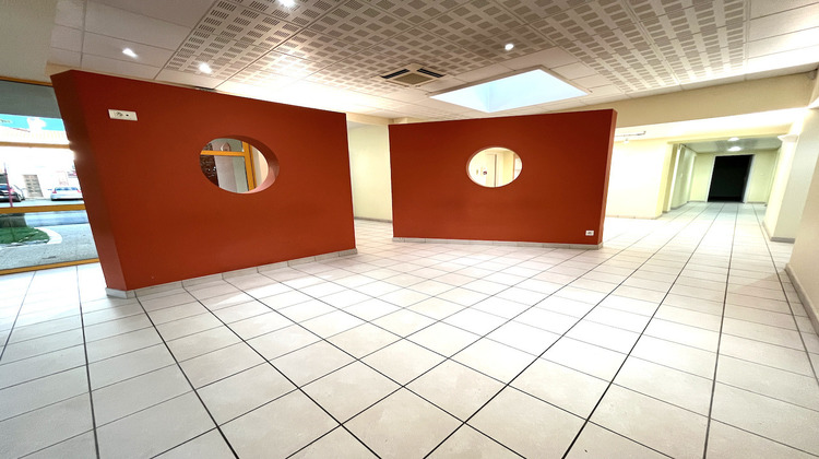 Ma-Cabane - Location Local commercial VILLENEUVE-SUR-LOT, 10 m²