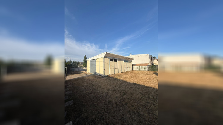 Ma-Cabane - Location Local commercial Villepreux, 79 m²
