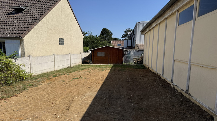 Ma-Cabane - Location Local commercial Villepreux, 79 m²