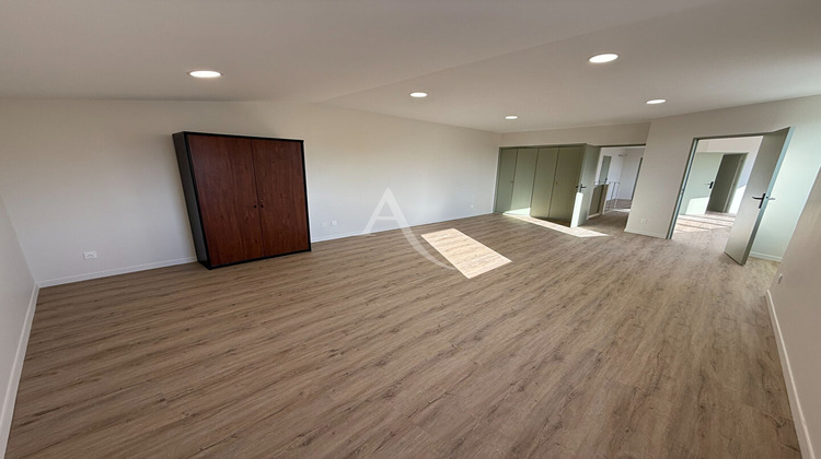 Ma-Cabane - Location Local commercial VILLESEQUELANDE, 98 m²