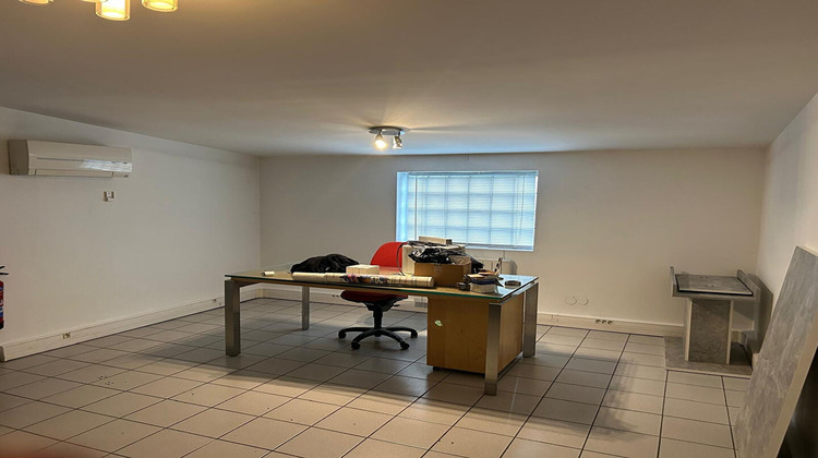 Ma-Cabane - Location Local commercial VILLEURBANNE, 230 m²