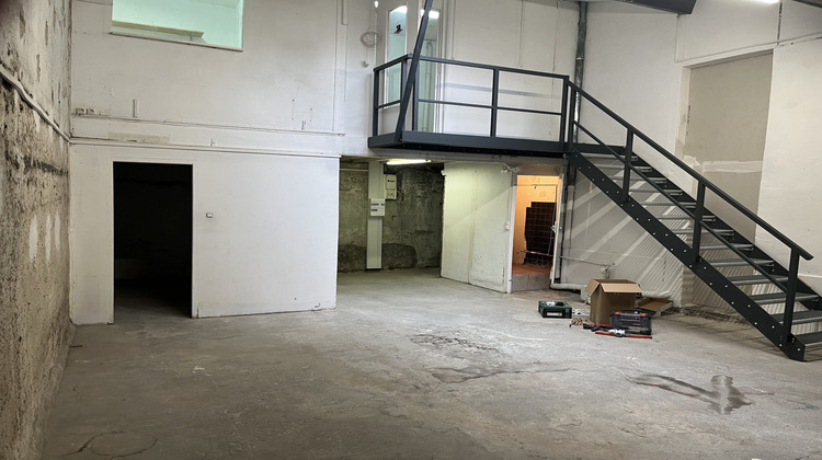 Ma-Cabane - Location Local commercial Villeurbanne, 77 m²