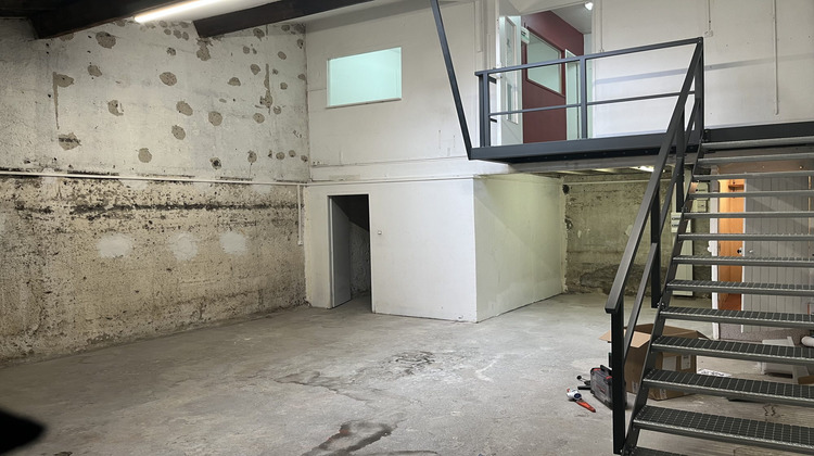 Ma-Cabane - Location Local commercial Villeurbanne, 77 m²