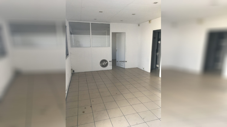 Ma-Cabane - Location Local commercial Villeurbanne, 425 m²