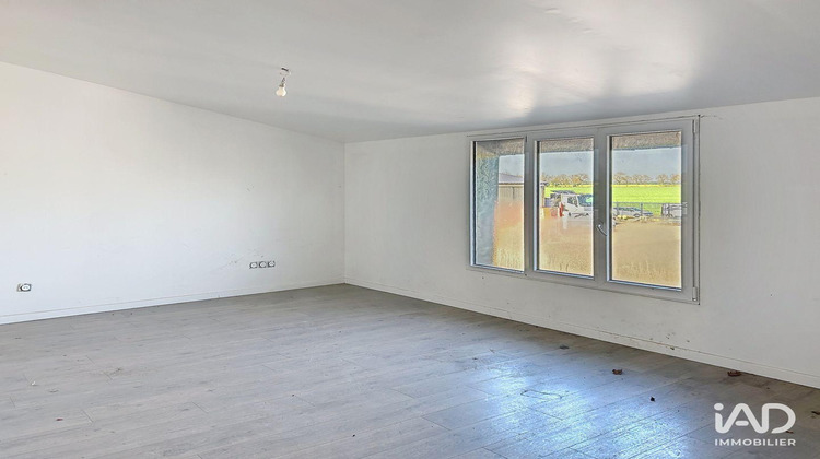 Ma-Cabane - Location Local commercial Villiers-en-Bière, 200 m²