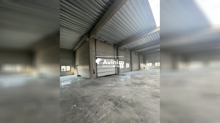 Ma-Cabane - Location Local commercial Villiers-le-Bel, 1500 m²