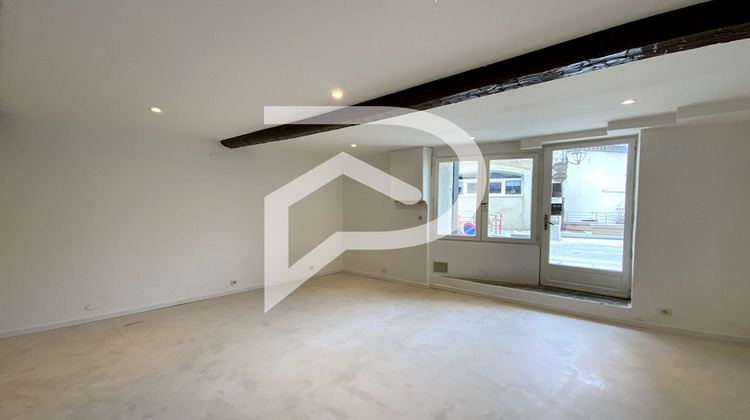 Ma-Cabane - Location Local commercial VINON-SUR-VERDON, 24 m²