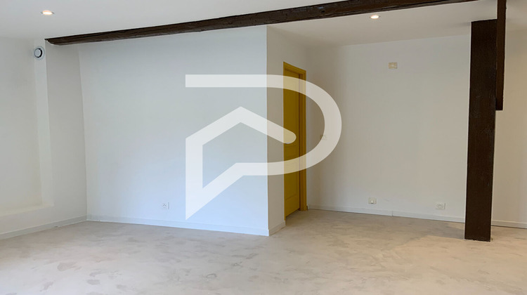 Ma-Cabane - Location Local commercial VINON-SUR-VERDON, 24 m²