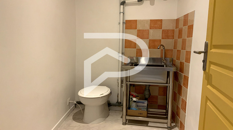 Ma-Cabane - Location Local commercial VINON-SUR-VERDON, 24 m²