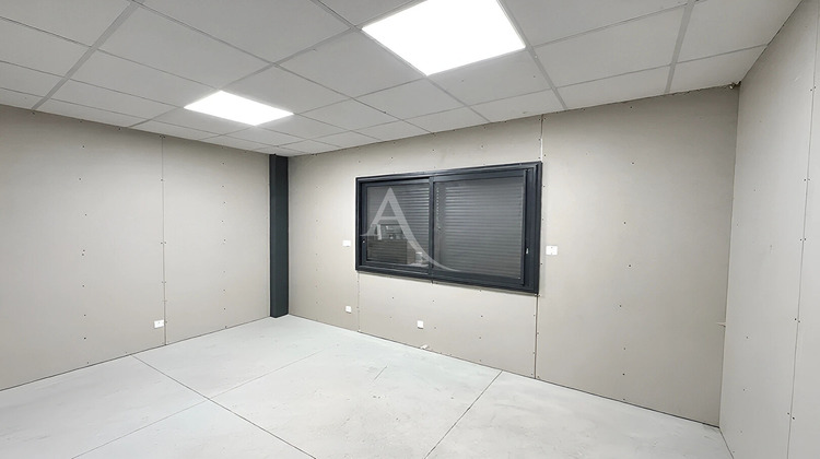 Ma-Cabane - Location Local commercial VINON-SUR-VERDON, 175 m²
