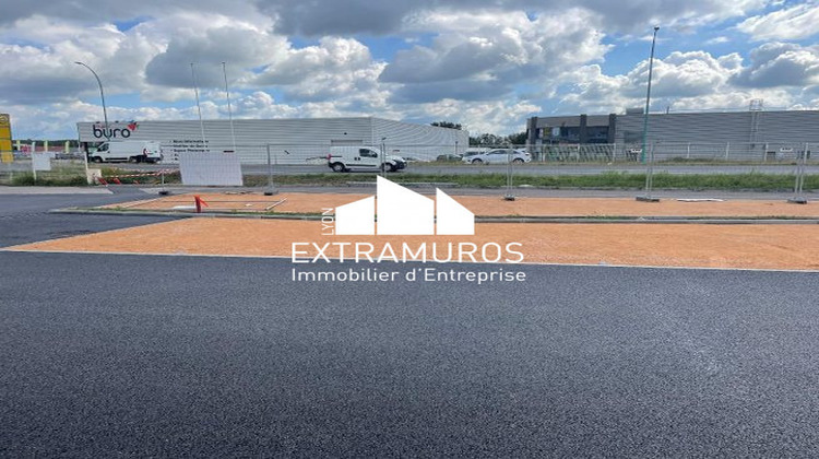 Ma-Cabane - Location Local commercial Vinzelles, 1000 m²