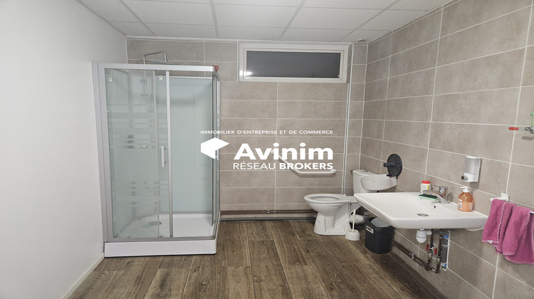 Ma-Cabane - Location Local commercial Viriat, 395 m²