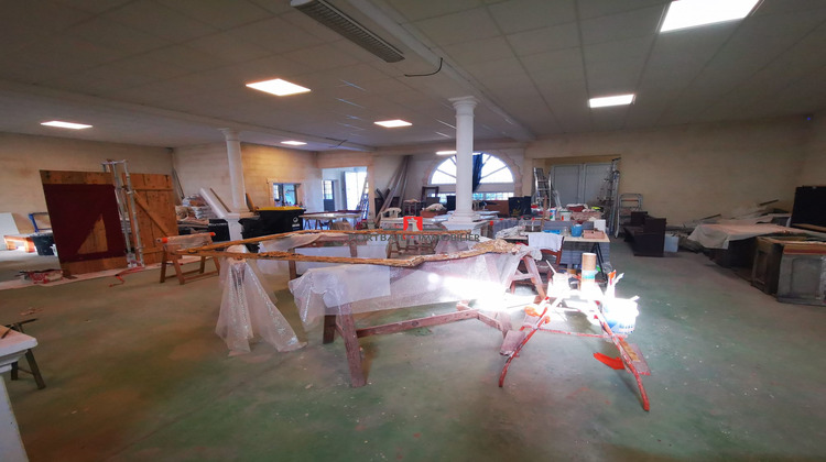Ma-Cabane - Location Local commercial Virsac, 195 m²