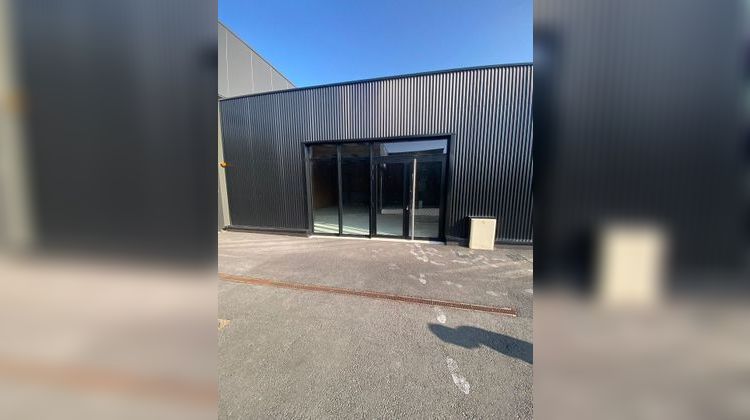 Ma-Cabane - Location Local commercial VITRE, 82 m²