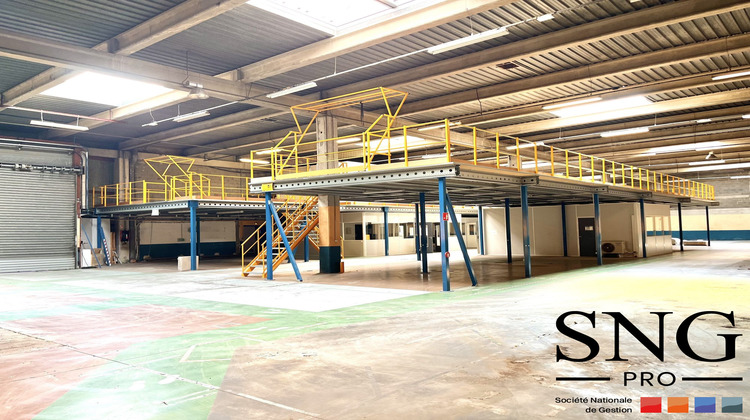 Ma-Cabane - Location Local commercial VITROLLES, 1634 m²