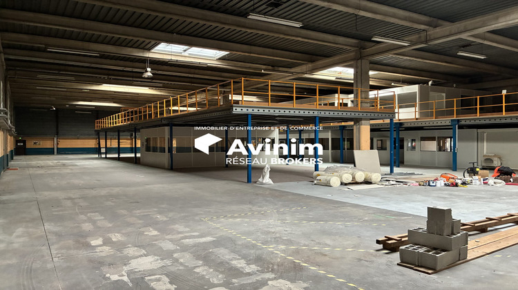 Ma-Cabane - Location Local commercial Vitrolles, 1634 m²