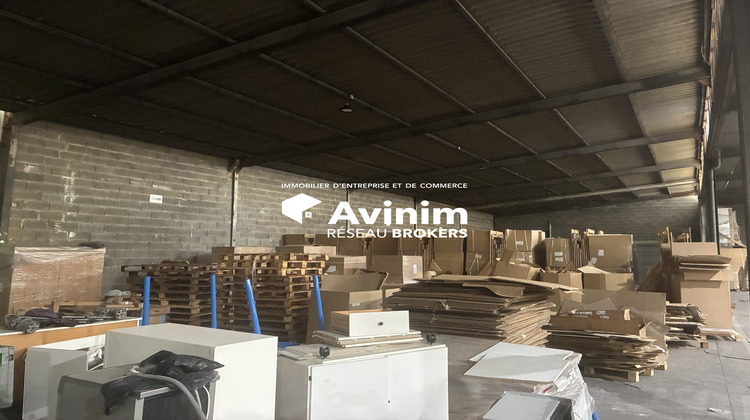 Ma-Cabane - Location Local commercial Vitrolles, 450 m²
