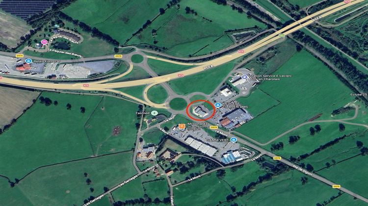 Ma-Cabane - Location Local commercial VITRY EN CHAROLLAIS, 823 m²