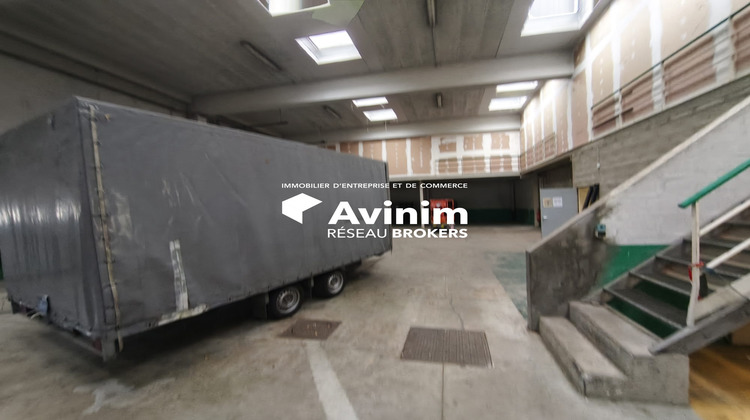 Ma-Cabane - Location Local commercial Vitry-sur-Seine, 1200 m²