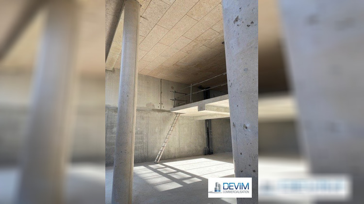 Ma-Cabane - Location Local commercial Vitry-sur-Seine, 163 m²