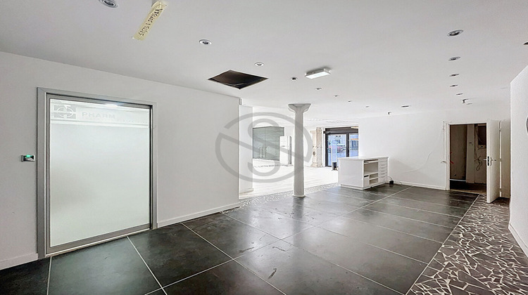 Ma-Cabane - Location Local commercial VOIRON, 423 m²