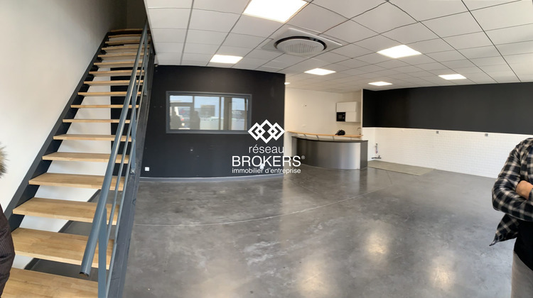 Ma-Cabane - Location Local commercial Voreppe, 412 m²