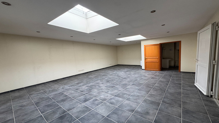 Ma-Cabane - Location Local commercial WATTRELOS, 318 m²