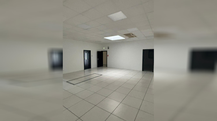 Ma-Cabane - Location Local commercial WOIPPY, 750 m²