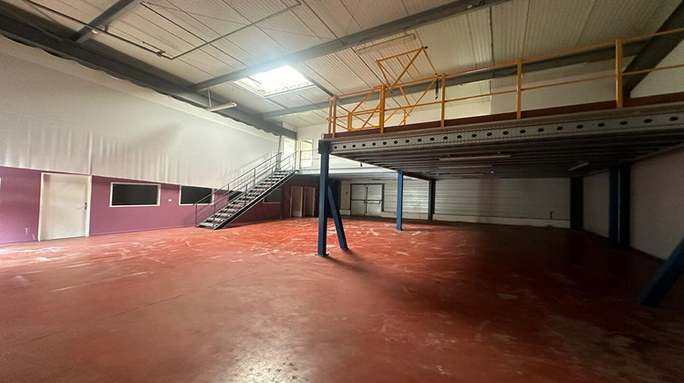 Ma-Cabane - Location Local commercial YVRAC, 350 m²