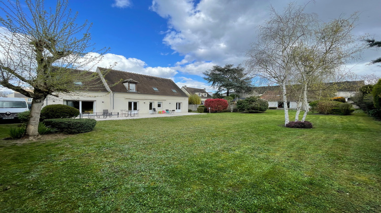 Ma-Cabane - Location Maison Écouen, 242 m²