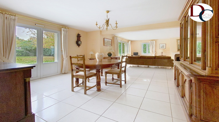 Ma-Cabane - Location Maison Écouen, 242 m²