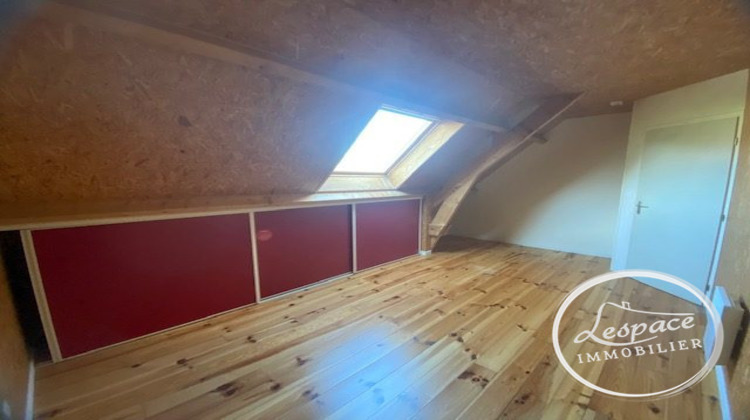 Ma-Cabane - Location Maison Éperlecques, 104 m²