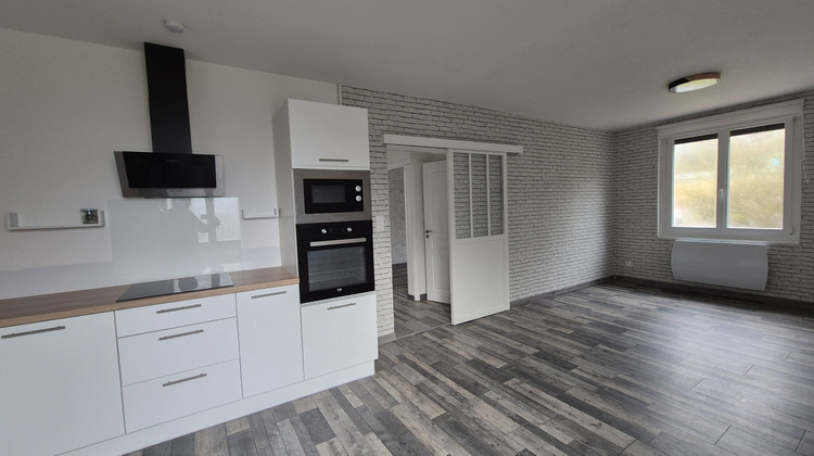 Ma-Cabane - Location Maison Abrest, 70 m²