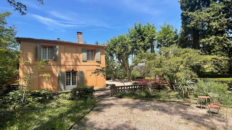 Ma-Cabane - Location Maison Aix-en-Provence, 271 m²