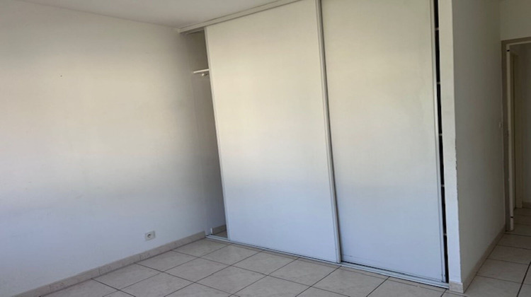 Ma-Cabane - Location Maison AMBARES-ET-LAGRAVE, 59 m²