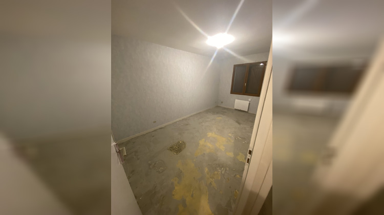 Ma-Cabane - Location Maison Ambarès-et-Lagrave, 82 m²
