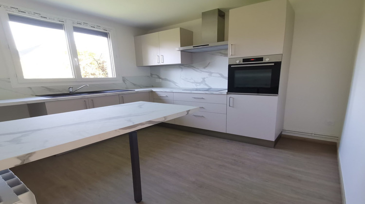 Ma-Cabane - Location Maison Angerville-la-Campagne, 105 m²