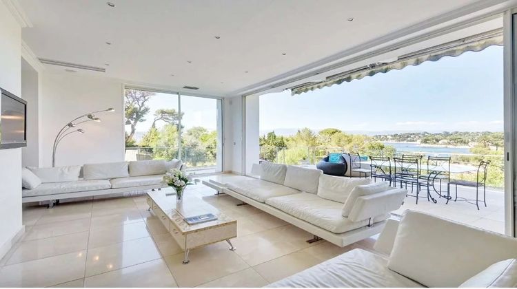 Ma-Cabane - Location Maison Antibes, 450 m²