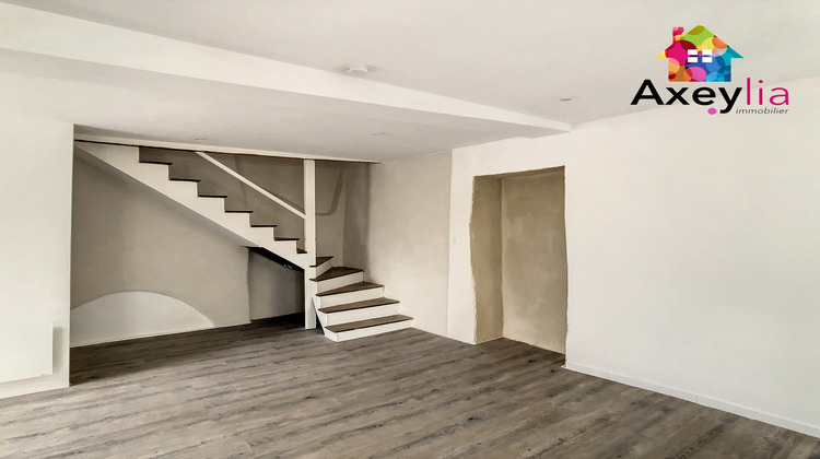 Ma-Cabane - Location Maison Arfeuilles, 60 m²