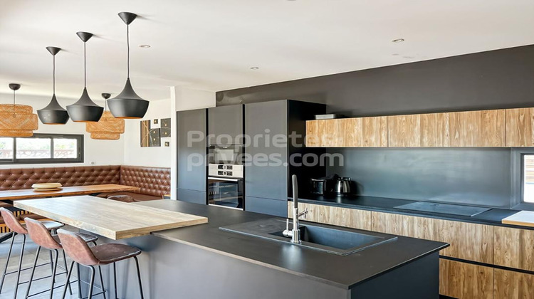 Ma-Cabane - Location Maison ARTIGUES PRES BORDEAUX, 120 m²
